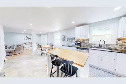 2610 Old National Pike, North Franklin Township, PA 15301 - Photo 10