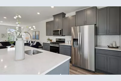 520 Cooper, Pittsburgh, PA 15090 - Photo 2