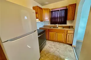 732 Idlewood Ave, Carnegie, PA 15106 - Photo 2