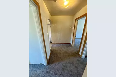 732 Idlewood Ave, Carnegie, PA 15106 - Photo 4