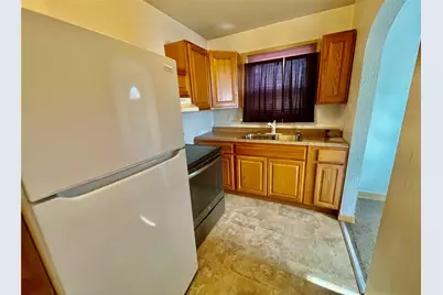 732 Idlewood Ave, Carnegie, PA 15106 - Photo 2