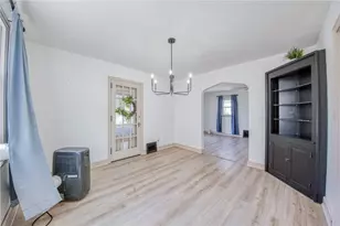 113 Good Ln, Ross Twp, PA 15237 - Photo 8