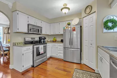 2017 S Trillium Dr, Hopewell Township, PA 15001 - Photo 6