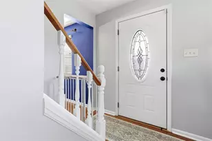 6 Suffolk Dr, Robinson Twp, PA 15108 - Photo 4