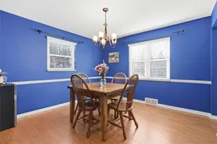 6 Suffolk Dr, Robinson Twp, PA 15108 - Photo 8