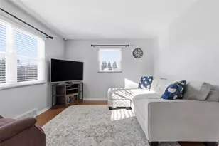 6 Suffolk Dr, Robinson Twp, PA 15108 - Photo 6