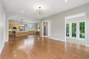 1100 Crescent Pl, Pittsburgh, PA 15217 - Photo 10