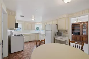 612 Sunset Dr, Buffalo Township, PA 16229 - Photo 8