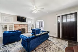53 Calhoun Ave, Pittsburgh, PA 15210 - Photo 4