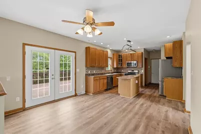 91 Green Manor Dr, Summit Township, PA 16002 - Photo 12