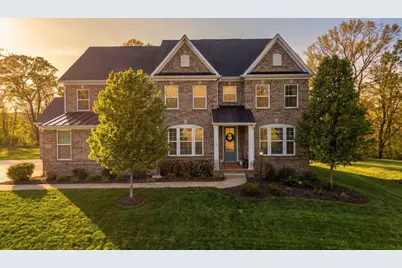 5127 Hampton Place Drive, Hampton, PA 15044 - Photo 1
