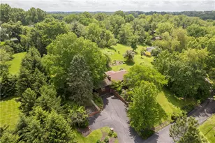 117 Valentine Dr, Moon/Crescent Twp, PA 15108 - Photo 40