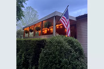 118 E Hillis St, Youngwood, PA 15697 - Photo 24