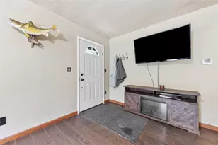 118 E Hillis St, Youngwood, PA 15697 - Photo 8