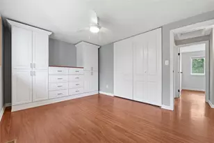 323 Alamo Dr, Pittsburgh, PA 15241 - Photo 16