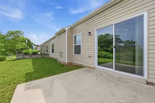 430 Dana Dr, Pittsburgh, PA 15068 - Photo 20