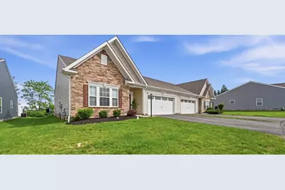 430 Dana Dr, Pittsburgh, PA 15068 - Photo 1
