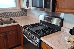 1513 Fernhurst, Coraopolis, PA 15108 - Photo 2
