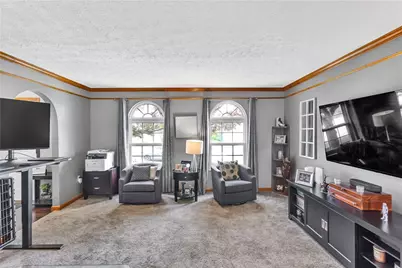 456 Shelbourne, Pittsburgh, PA 15239 - Photo 18