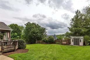 456 Shelbourne, Pittsburgh, PA 15239 - Photo 4