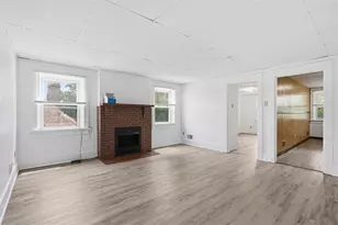 19 Singer Ave, McKees Rocks, PA 15136 - Photo 6