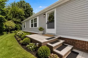 111 Pembrooke Dr, Salem Township, PA 15626 - Photo 2