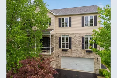 125 Edgewood Drive, New Stanton, PA 15672 - Photo 2