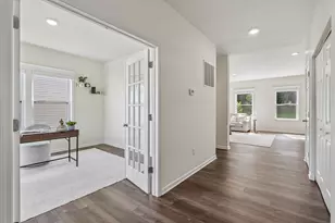 1407 Windsor Ct, Pittsburgh, PA 15143 - Photo 16