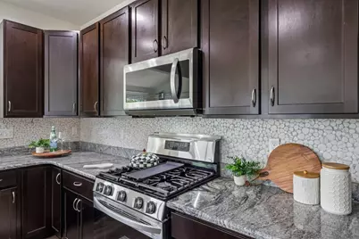 1407 Windsor Court, Pittsburgh, PA 15143 - Photo 4