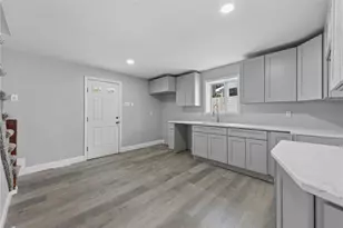 914 Green St, Southwest Greensburg Boro, PA 15601 - Photo 6