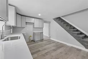 914 Green St, Southwest Greensburg Boro, PA 15601 - Photo 8