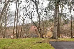 221 Sharon Dr, Pittsburgh, PA 15221 - Photo 6