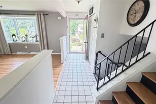 145 Lansdowne Dr, Moon/Crescent Twp, PA 15108 - Photo 10