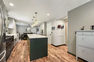 431 Deerfield Dr, Cranberry Township, PA 16066 - Photo 14