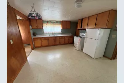 120 N Milton St, Dayton Boro, PA 16222 - Photo 6
