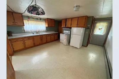 120 N Milton St, Dayton Boro, PA 16222 - Photo 4
