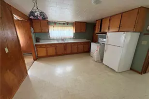 120 N Milton St, Dayton Boro, PA 16222 - Photo 6