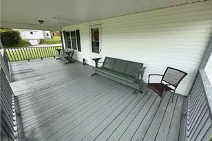 120 N Milton St, Dayton Boro, PA 16222 - Photo 2