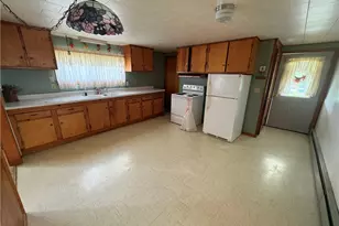 120 N Milton St, Dayton Boro, PA 16222 - Photo 4