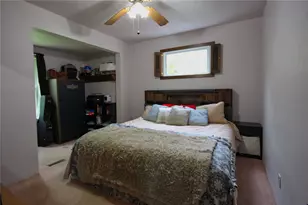 695 Milltown Rd, Pittsburgh, PA 15068 - Photo 12