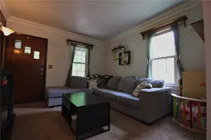 695 Milltown Rd, Pittsburgh, PA 15068 - Photo 10