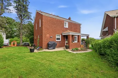 131 W Marietta St, Munhall, PA 15120 - Photo 30