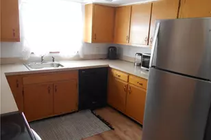 408 Center St, Vanderbilt, PA 15486 - Photo 2
