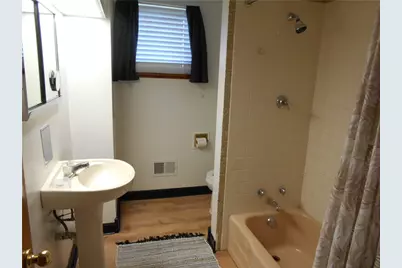 408 Center St, Vanderbilt, PA 15486 - Photo 10
