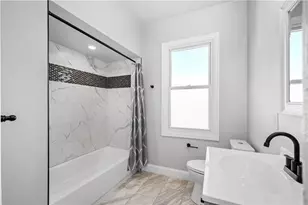 656 Dow Ave, Carnegie, PA 15106 - Photo 6