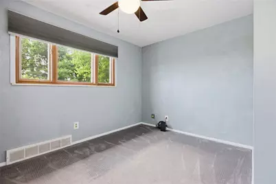 1801 McCully Rd, Pittsburgh, PA 15234 - Photo 22