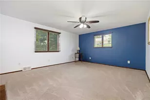 1801 McCully Rd, Pittsburgh, PA 15234 - Photo 14