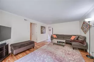 135 Vanderbilt Dr, Pittsburgh, PA 15243 - Photo 10