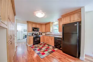 135 Vanderbilt Dr, Pittsburgh, PA 15243 - Photo 16