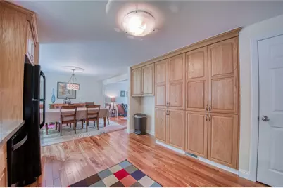135 Vanderbilt Dr, Pittsburgh, PA 15243 - Photo 16